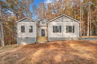 722 Belle Isle DR, Union Hall, VA 24176