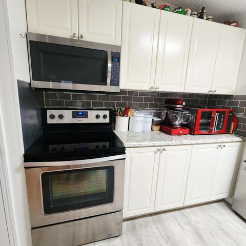 4091 67th Lane N 794, West Palm Beach, FL 33404