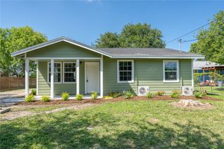 5506 Curtis Clark Dr, Corpus Christi, TX 78411