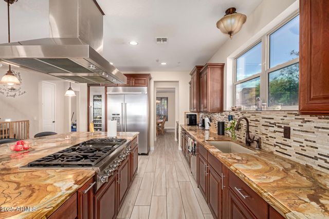 2247 N BEVERLY Place, Buckeye, AZ 85396