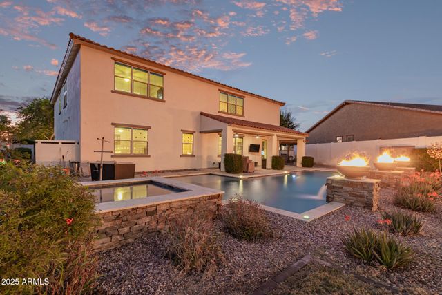 2247 N BEVERLY Place, Buckeye, AZ 85396