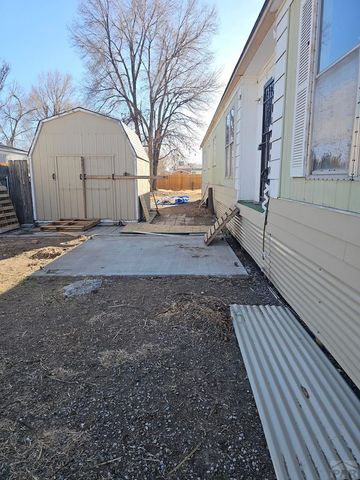 2416 Kara Court, Pueblo, CO 81004