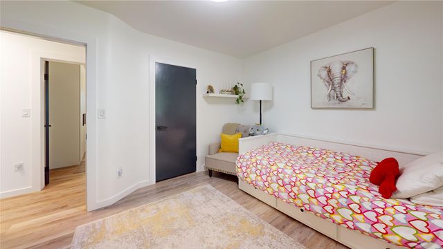 632 ALGERIA Road, Erie, PA 16505