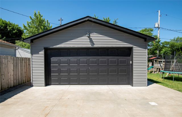632 ALGERIA Road, Erie, PA 16505