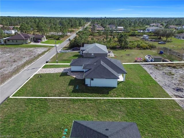 1304 Lee AVE, Lehigh Acres, FL 33972
