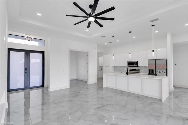 1304 Lee AVE, Lehigh Acres, FL 33972