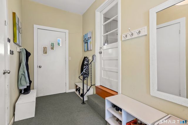 184 Greenway Street, Hamden, CT 06517