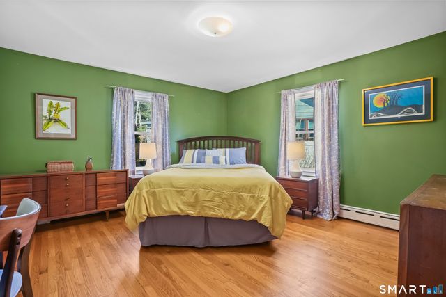 184 Greenway Street, Hamden, CT 06517