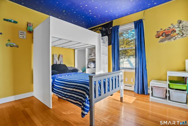 184 Greenway Street, Hamden, CT 06517