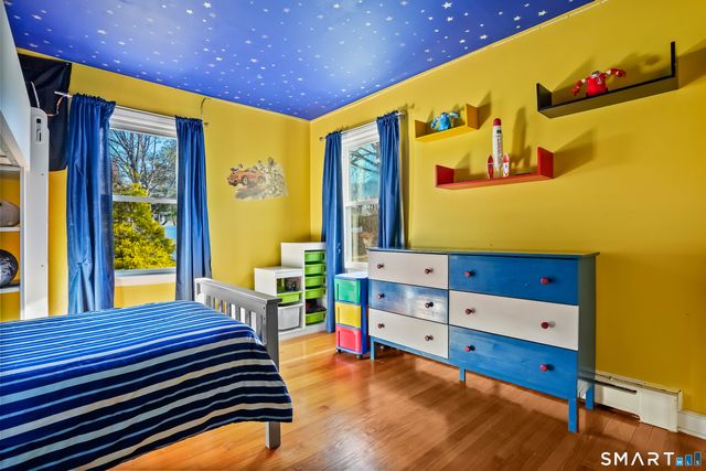 184 Greenway Street, Hamden, CT 06517