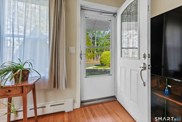 184 Greenway Street, Hamden, CT 06517