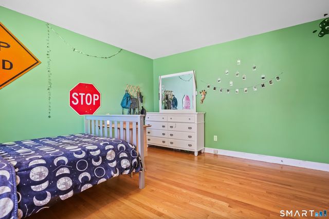 184 Greenway Street, Hamden, CT 06517