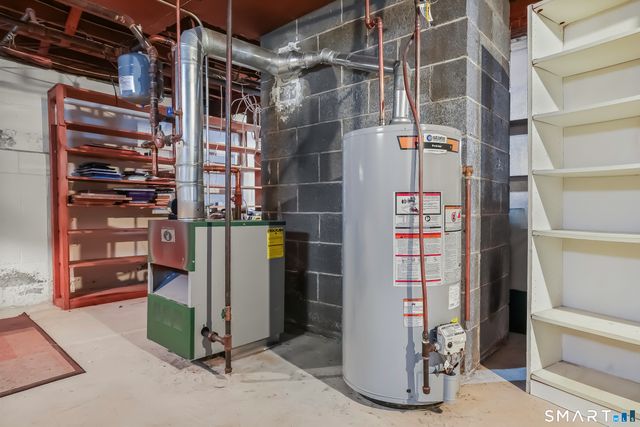 184 Greenway Street, Hamden, CT 06517