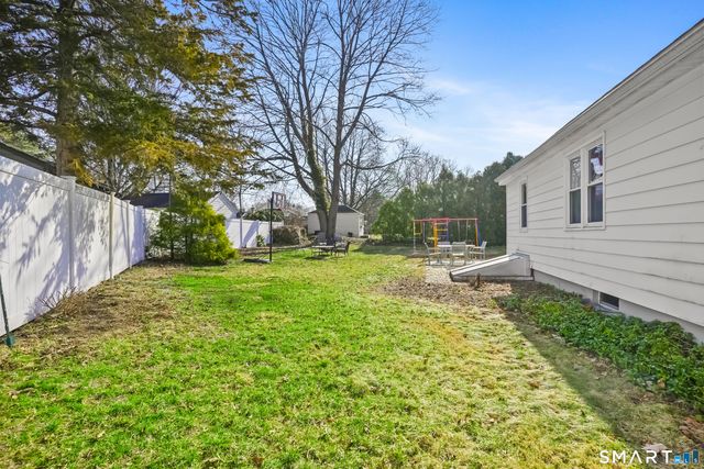 184 Greenway Street, Hamden, CT 06517