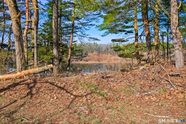 184 Greenway Street, Hamden, CT 06517