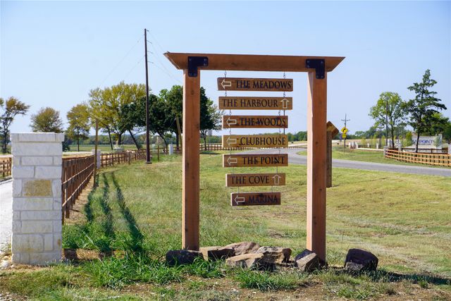 422 Timberland Heights, Windom, TX 75492