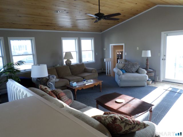 241 Henry Street, Manchester, CT 06042