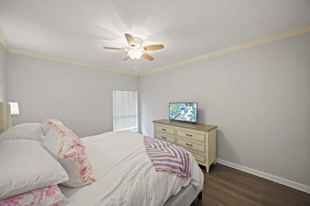 11711 Memorial Drive 276, Houston, TX 77024
