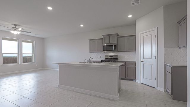 188 GREENHILL Trail, Boyd, TX 76023