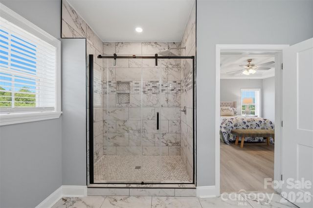 418 Huntington Woods Street SE, Lenoir, NC 28645