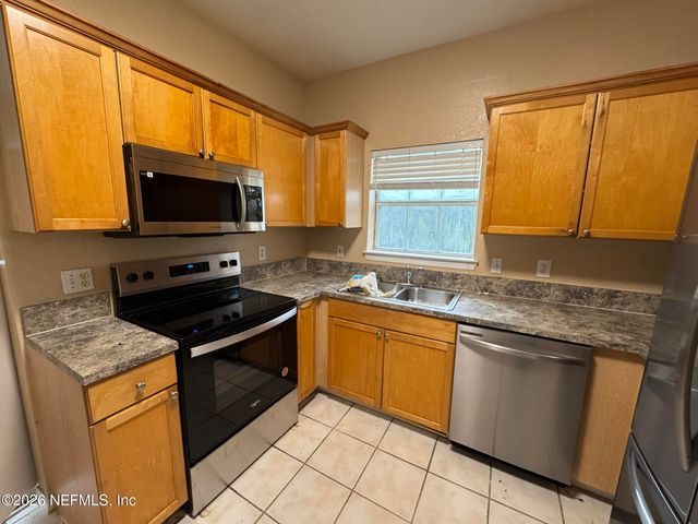 10961 BURNT MILL Road 1228, Jacksonville, FL 32256