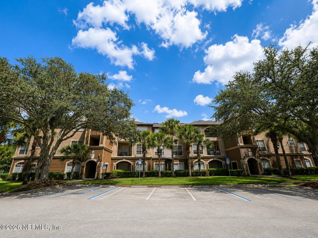 10961 BURNT MILL Road 1228, Jacksonville, FL 32256