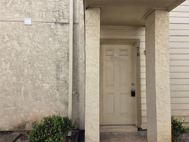 10075 Westpark Drive 78, Houston, TX 77042