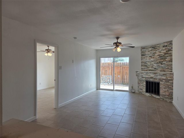 10075 Westpark Drive 78, Houston, TX 77042