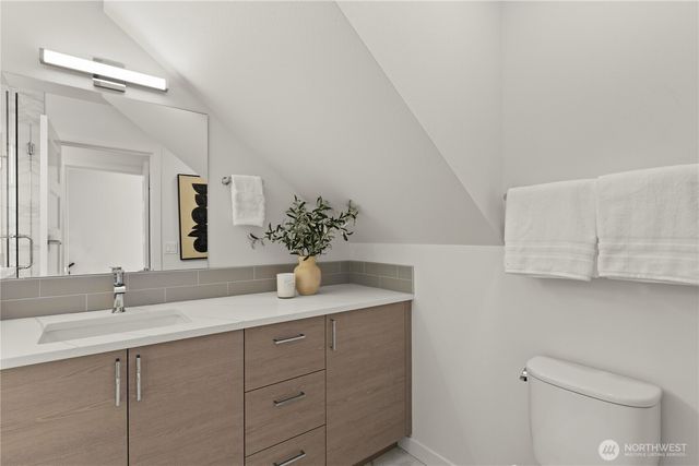 1206 A NW 83rd Street, Seattle, WA 98117