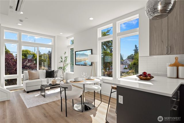 1206 A NW 83rd Street, Seattle, WA 98117