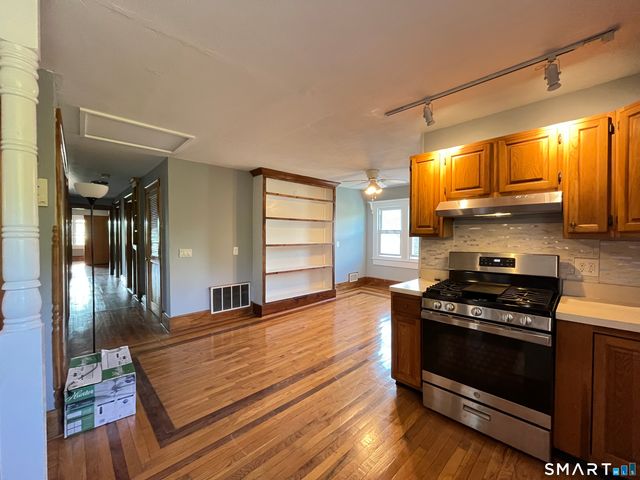553 Townsend Avenue 3, New Haven, CT 06512
