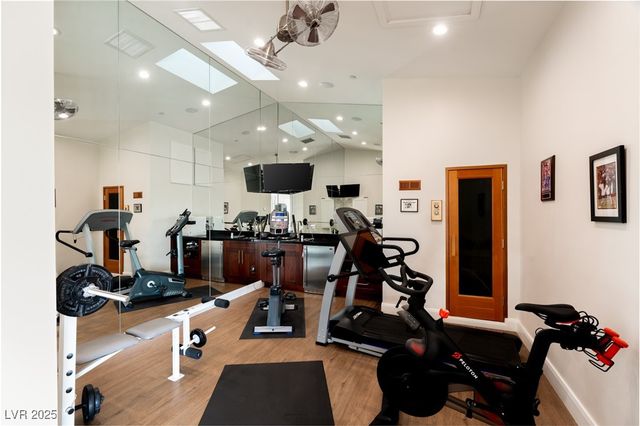 569 LAIRMONT Place, Henderson, NV 89012