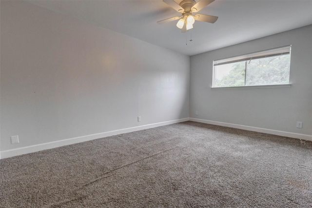 2267 Triway Lane 231, Houston, TX 77043