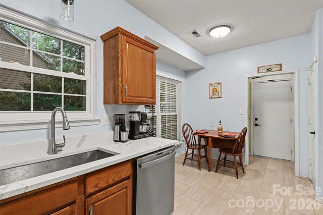 12021 Mourning Dove Lane, Charlotte, NC 28269