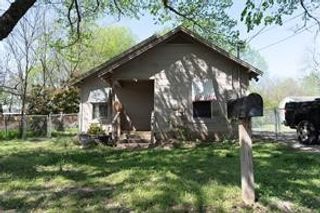 707 Ritchey Street, Gainesville, TX 76240