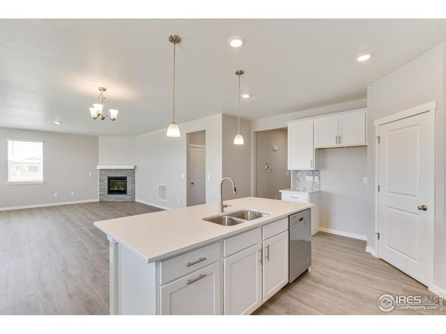 1894 Chaffee Crest Dr, Berthoud, CO 80513