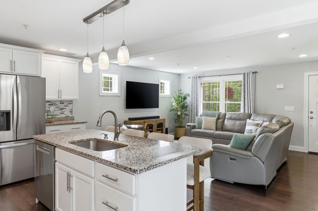 316 Tucker Mill Road, New Boston, NH 03070