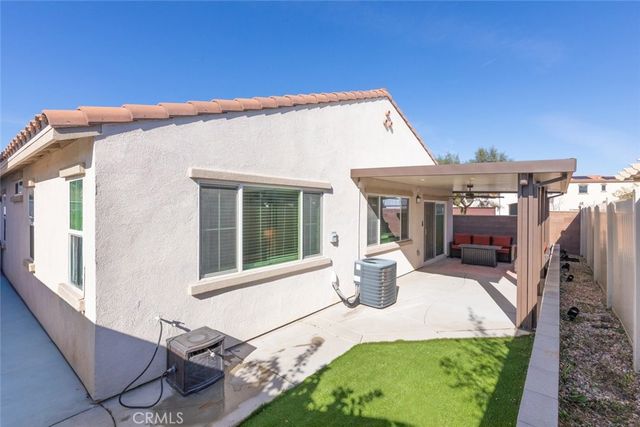 29102 Larch, Lake Elsinore, CA 92530