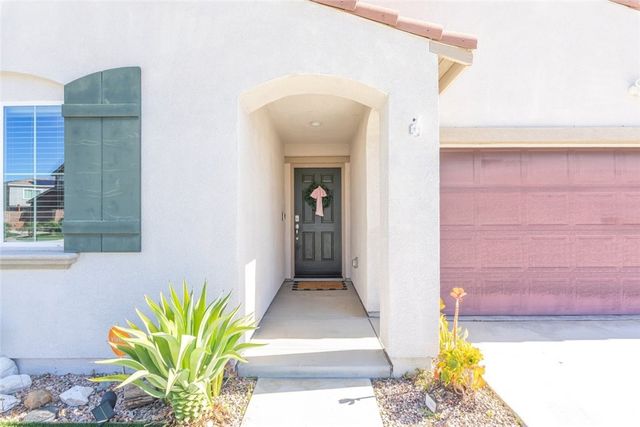 29102 Larch, Lake Elsinore, CA 92530
