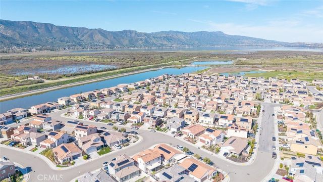 29102 Larch, Lake Elsinore, CA 92530
