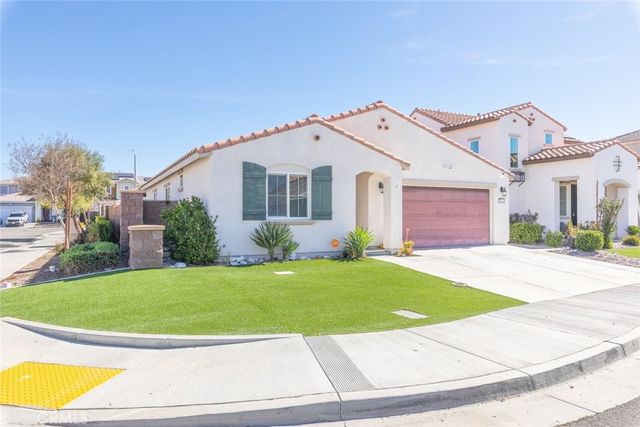 29102 Larch, Lake Elsinore, CA 92530