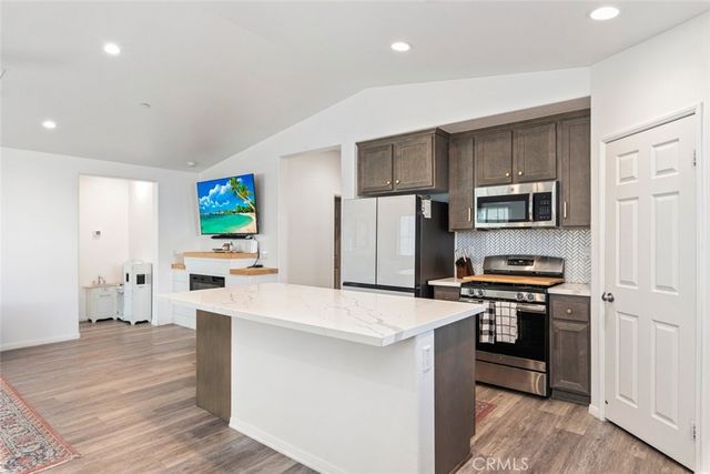 29102 Larch, Lake Elsinore, CA 92530