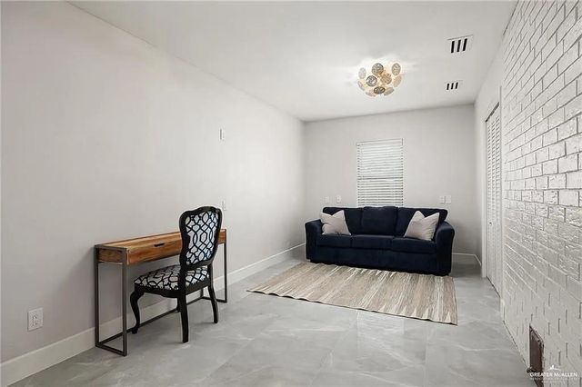 312 Xanthisma Avenue, Mcallen, TX 78504