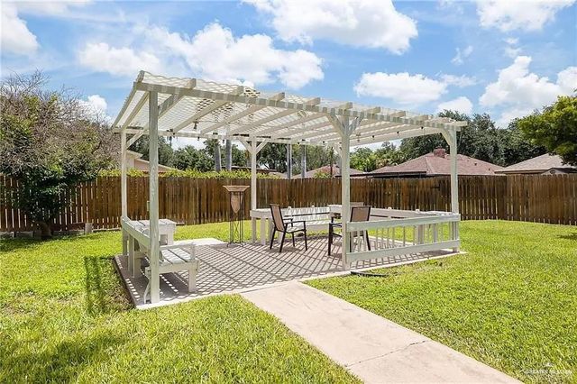 312 Xanthisma Avenue, Mcallen, TX 78504