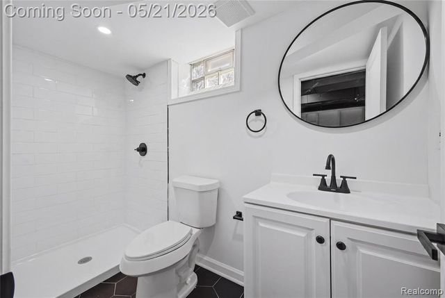 11302 Grayfield, Redford, MI 48239