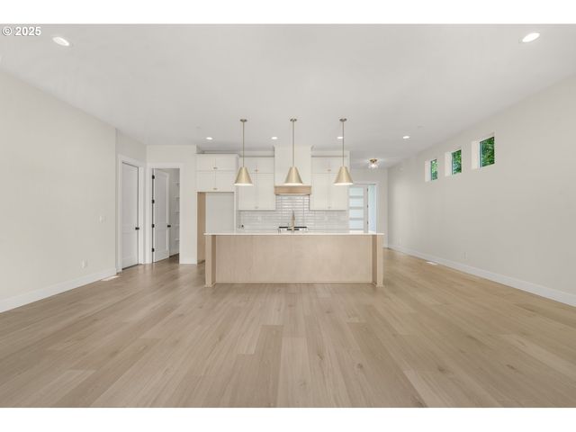 4160 Z St, Washougal, WA 98671