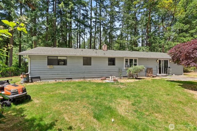 7126 80th Street NW, Gig Harbor, WA 98335