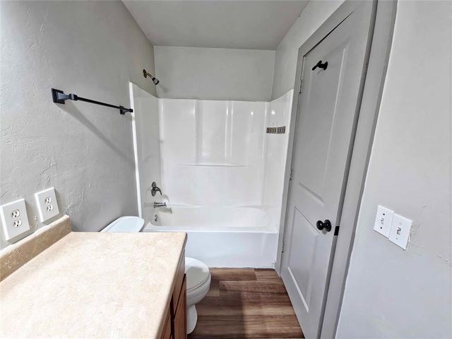 2750 Cobalt Court NW, Piedmont, OK 73078
