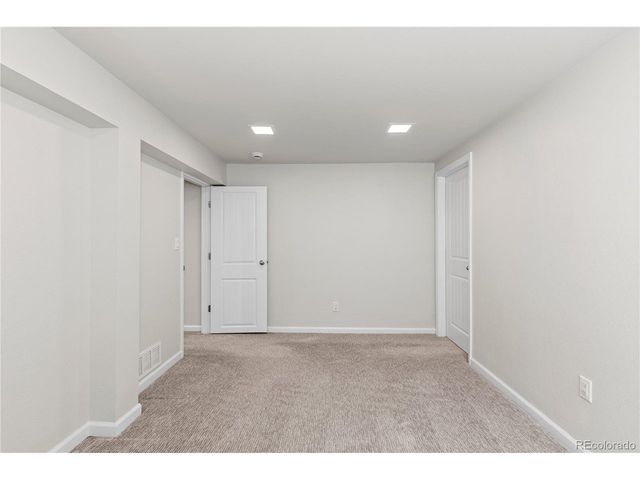 7755 S Forest St, Centennial, CO 80122