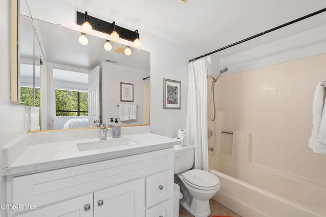 881 Warwick Avenue, Thousand Oaks, CA 91360